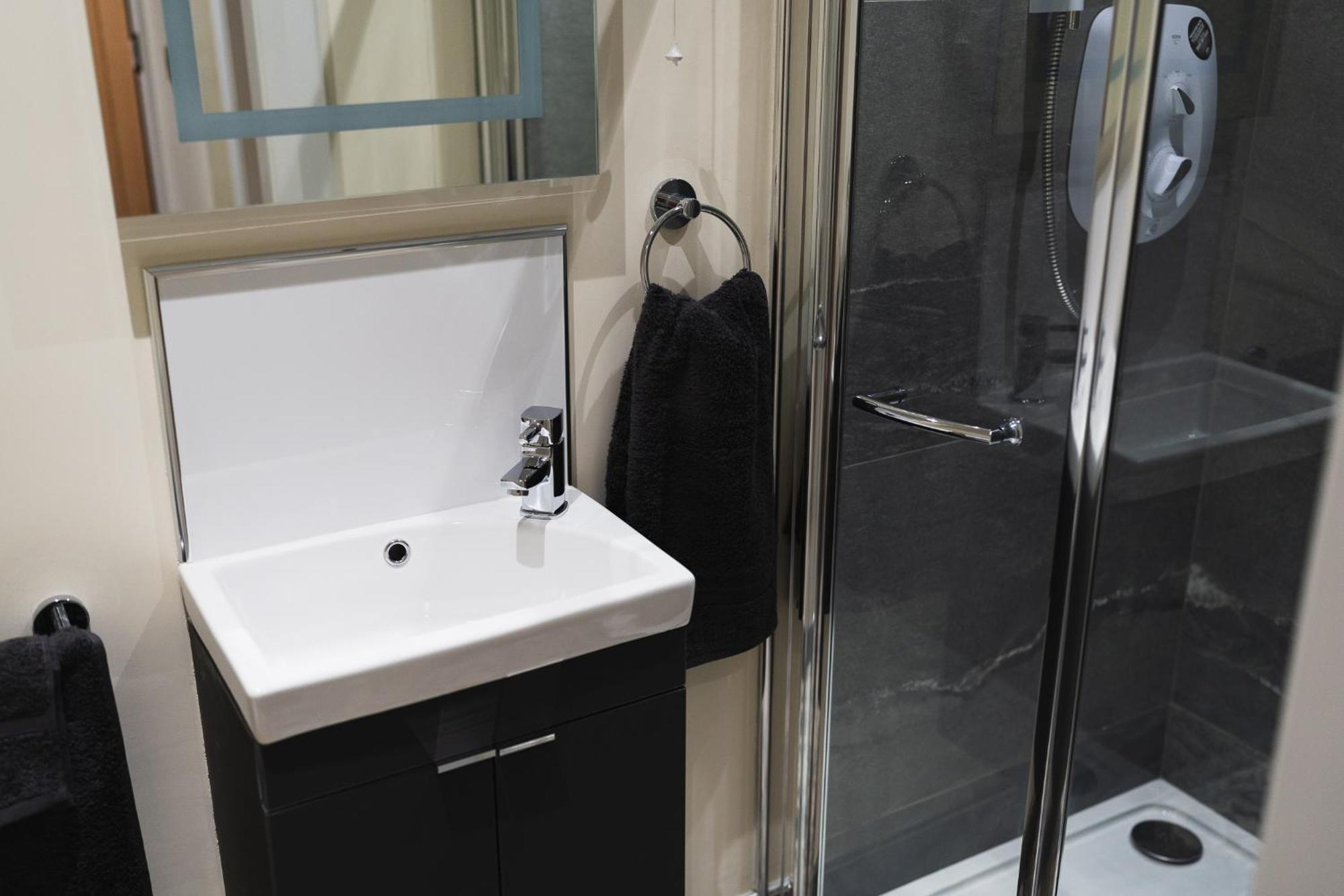 Erne A Rest Apartment เอนนิสคิลเลน ภายนอก รูปภาพ